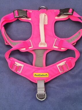 PetSafe Pink Reflective Easy Walk Comfort Dog Harness